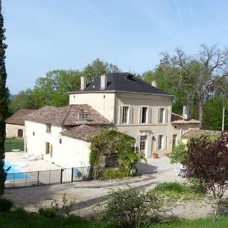 Aux Trois Fontaines Bed and Breakfast Eynesse Esterno foto