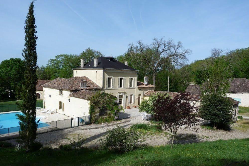 Aux Trois Fontaines Bed and Breakfast Eynesse Esterno foto