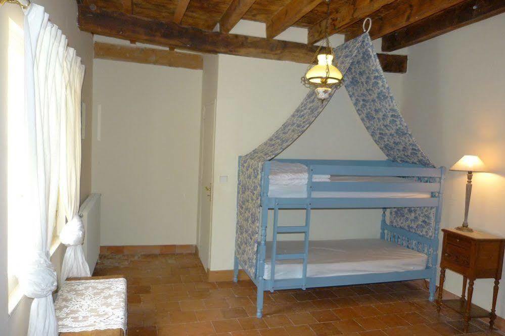 Aux Trois Fontaines Bed and Breakfast Eynesse Esterno foto